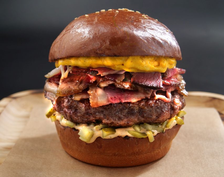 Beef smoked meat burger