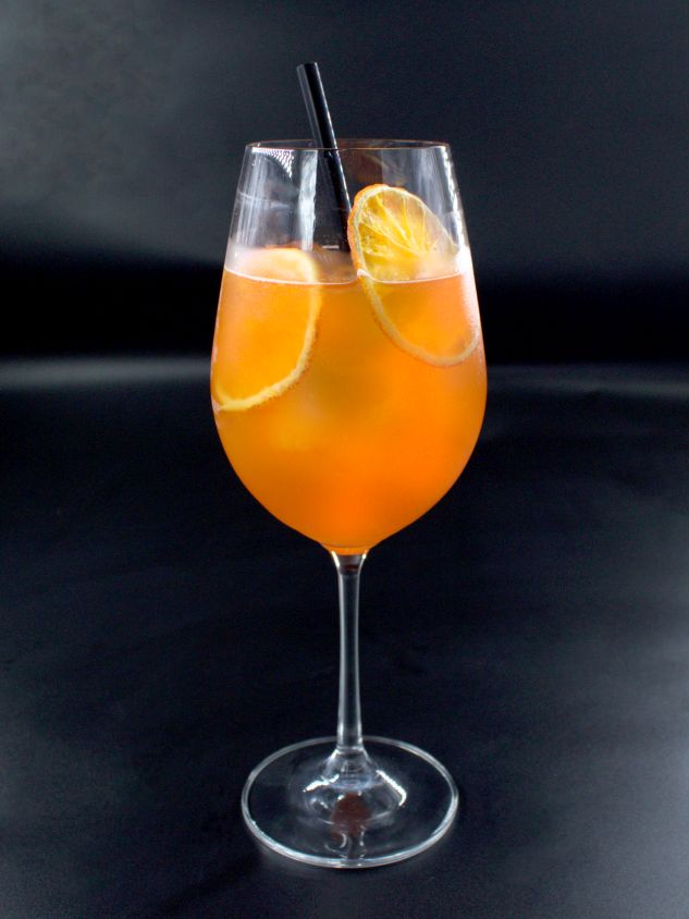 Passion Aperol Spritz